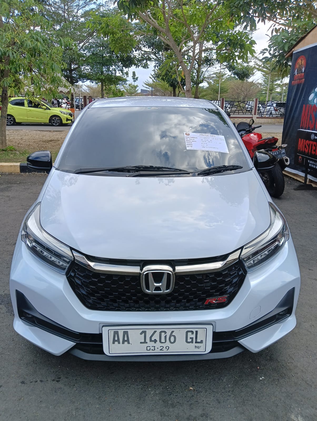 
								Honda Brio RS full									